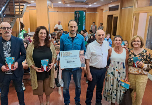 O Maio das Letras Galegas 2024 conclúe coa presentación do libro Fóra de xogo, gañador do VI Premio Carlos Mosteiro